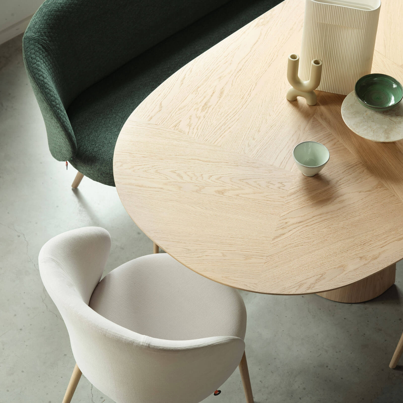 Fauteuil cosy confortable en tissu et pieds bois - Neo Mobitec ®