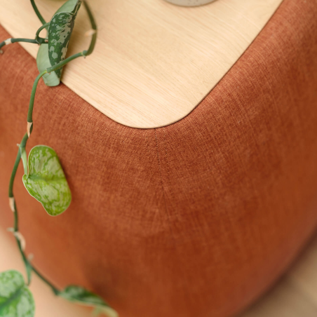 Pouf table cosy en tissu avec tablette en bois massif - Thalia Mobitec ®
