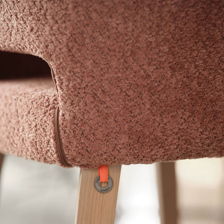 Tabouret snack en tissu avec accoudoirs et pieds en bois - Lena Mobitec ®