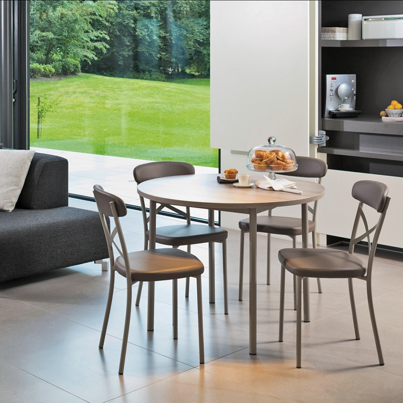 Table de cuisine ronde en stratifié avec pieds en métal - Basic