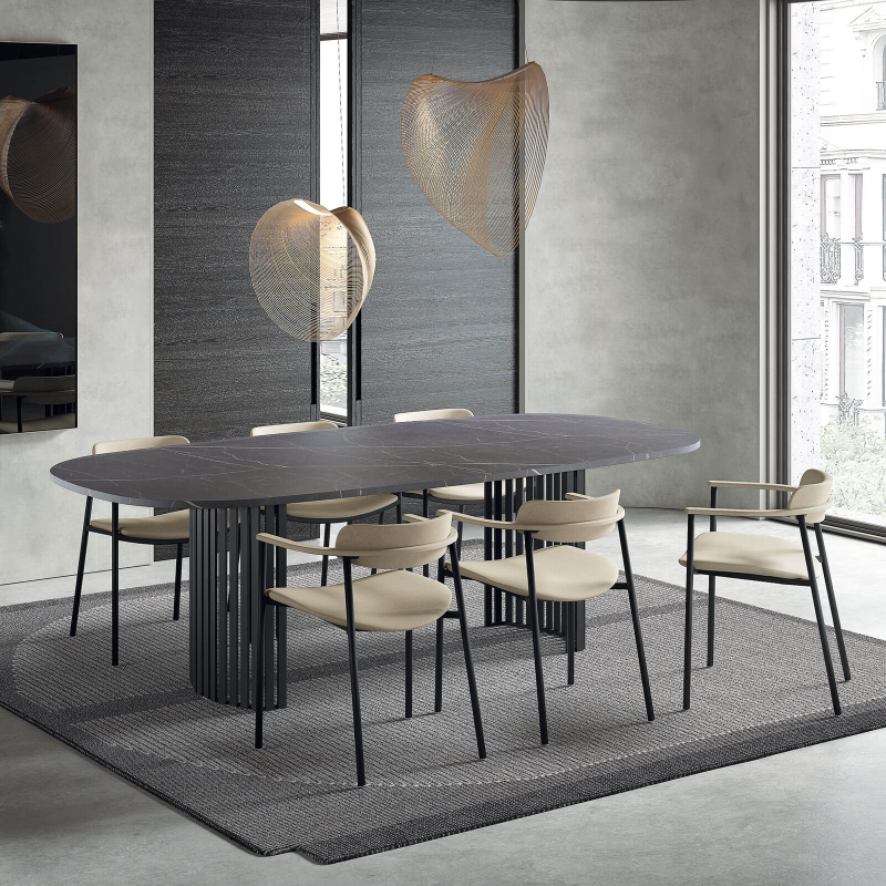 Fauteuil en tissu avec accoudoirs et pieds en métal - Cassis