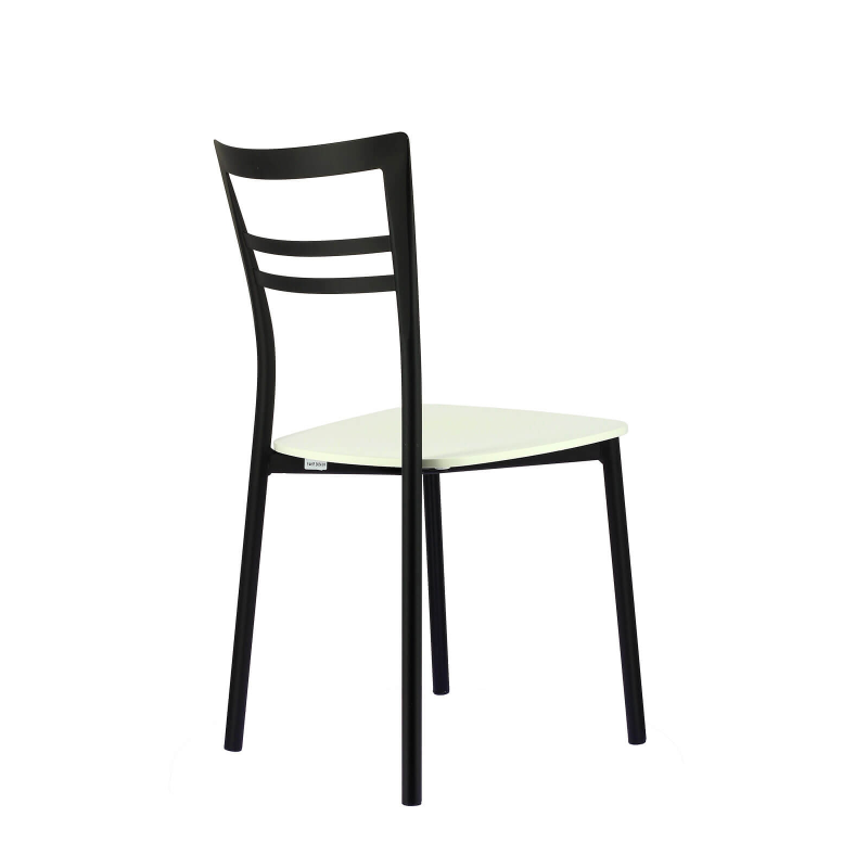 Chaise contemporaine en métal noir et assise multiplis bois blanc - Go Connubia®