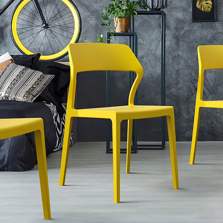 Chaise empilable design en polypropylène jaune - Snow
