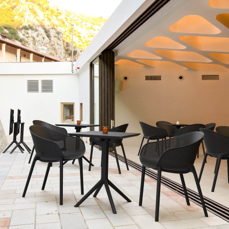 Fauteuil de jardin design en polypropylène noir - Sky