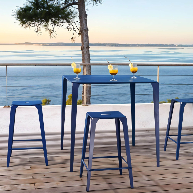Table snack industrielle carrée pour jardin en métal bleu - Valence