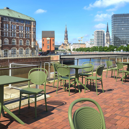 Chaise de jardin moderne empilable en polypropylène vert olive - Marcel