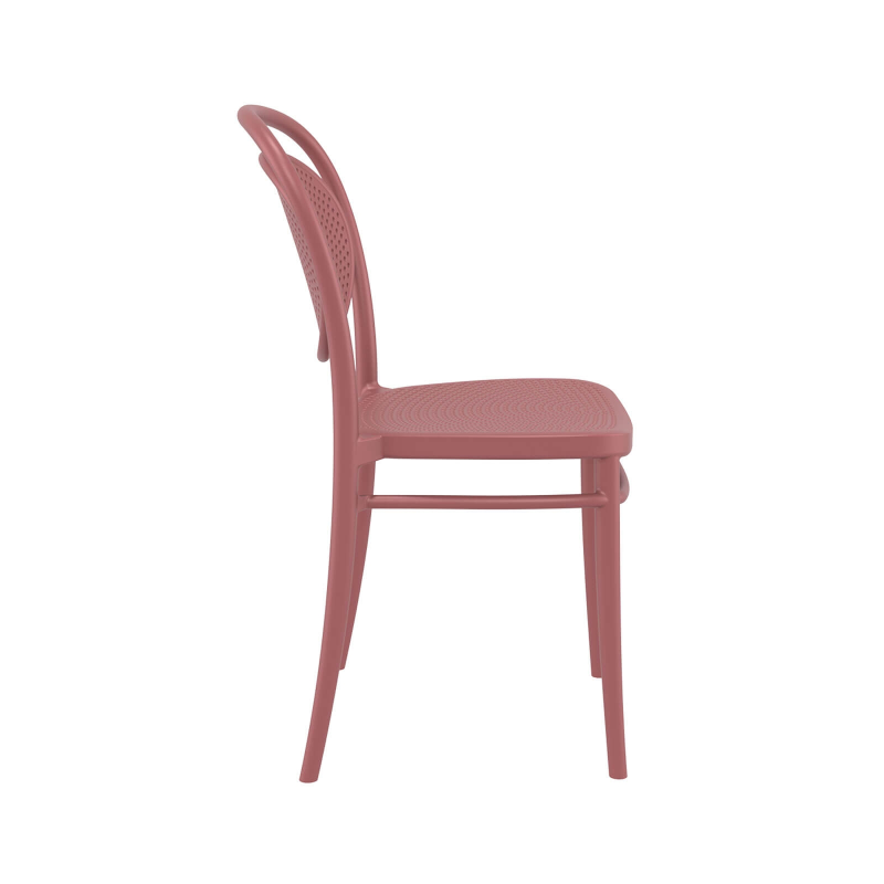 Chaise moderne empilable en polypropylène marsala – Marcel
