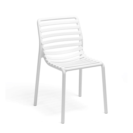 Chaise de jardin design blanche de fabrication Italienne - Doga bistrot