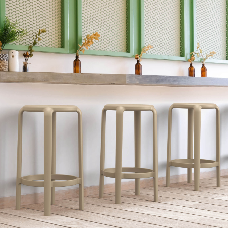 Tabouret snack sans dossier moderne en plastique taupe - Tom