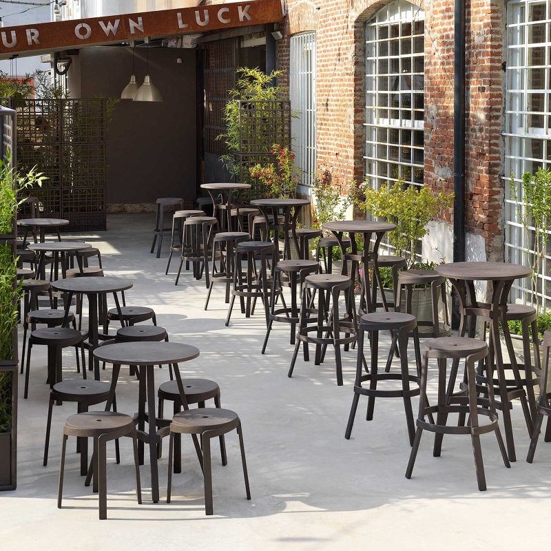 Table extérieure ronde écologique coloris marron - Combo