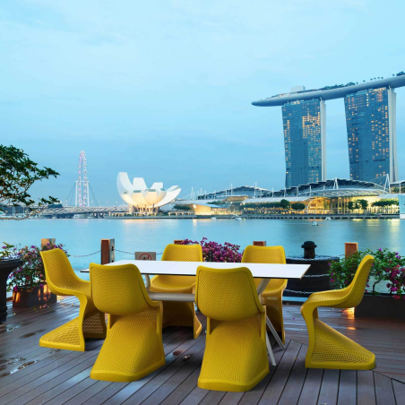 Chaise de jardin design ajourée en polypropylène - Bloom