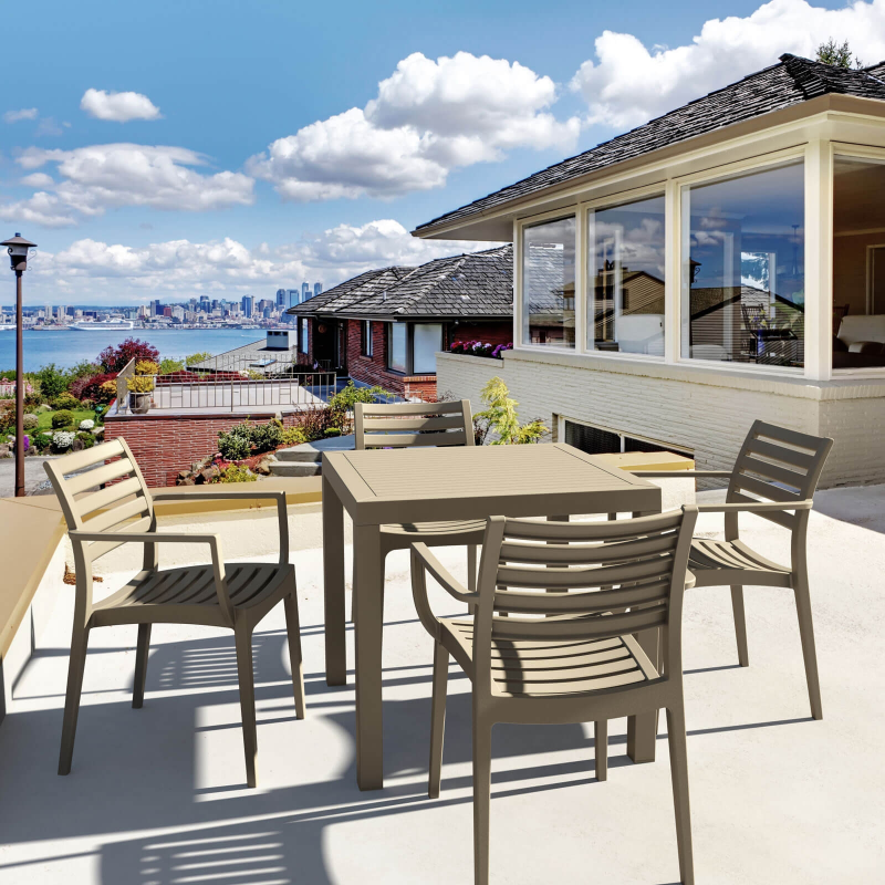 Table de terrasse carrée en polypropylène beige - Ares