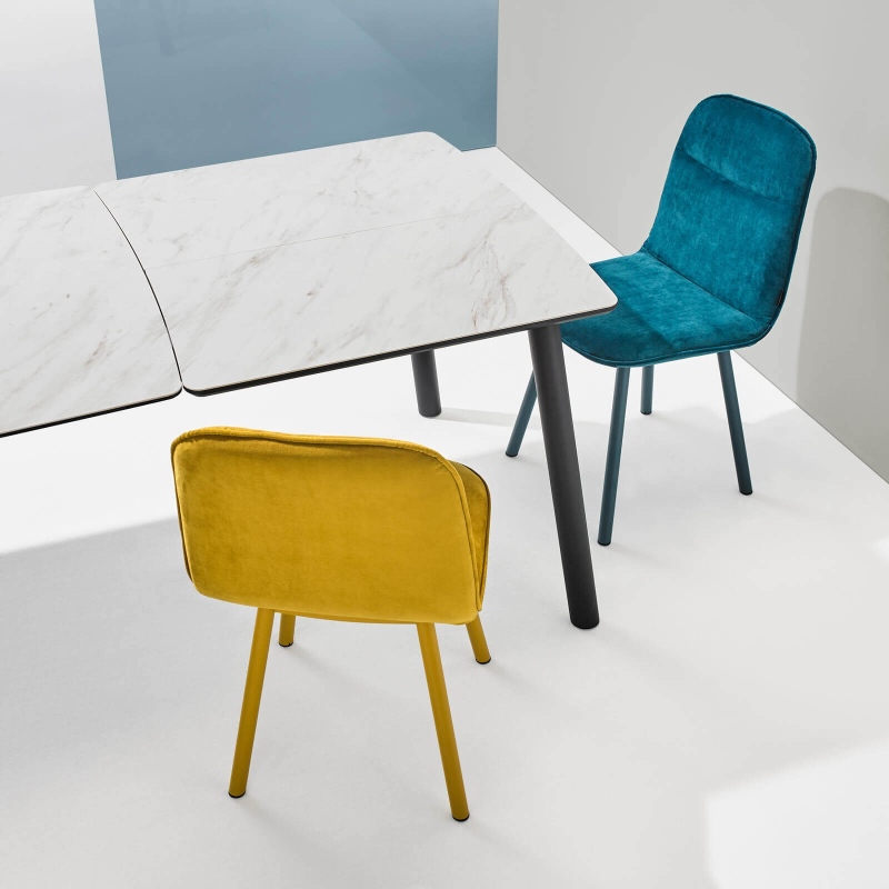 Chaise moderne en tissu et pieds métal - Köln Mobliberica