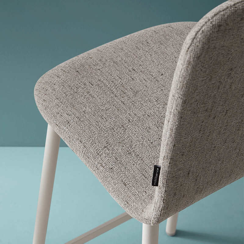 Tabouret snack en tissu et pieds en métal - Pepper Mobliberica