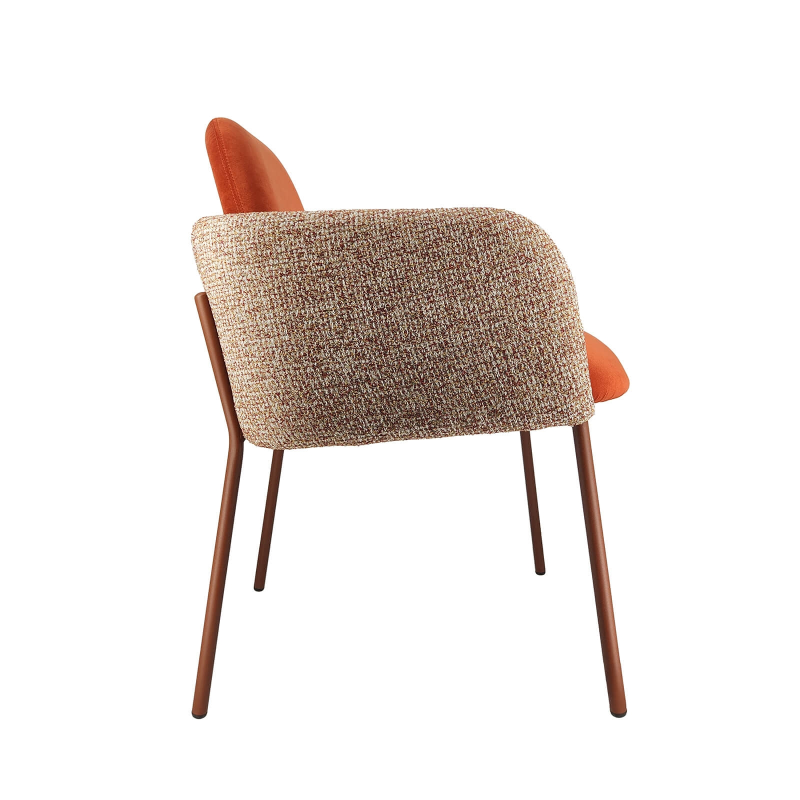 Fauteuil tendance avec accoudoirs en tissu bicolore et pieds métal - Nai Mobliberica®