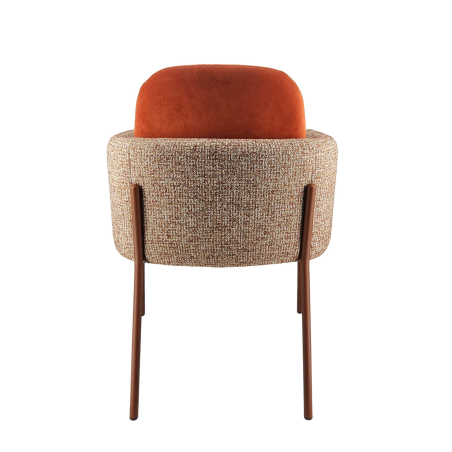 Fauteuil de designer avec accoudoirs en tissu bicolore et pieds métal - Nai Mobliberica®