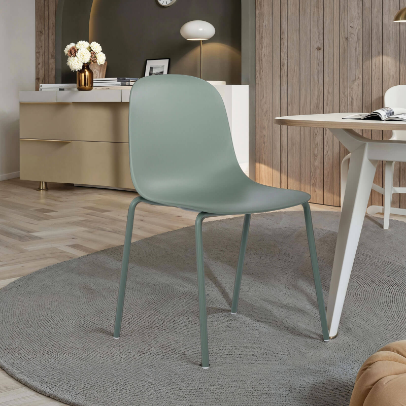 Chaise coque moderne en polypropylène avec pieds en métal - Lily