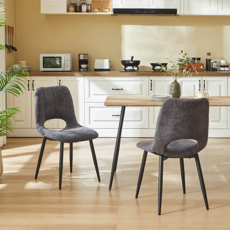 Agathe - Chaise cosy en tissu avec pieds en métal noir