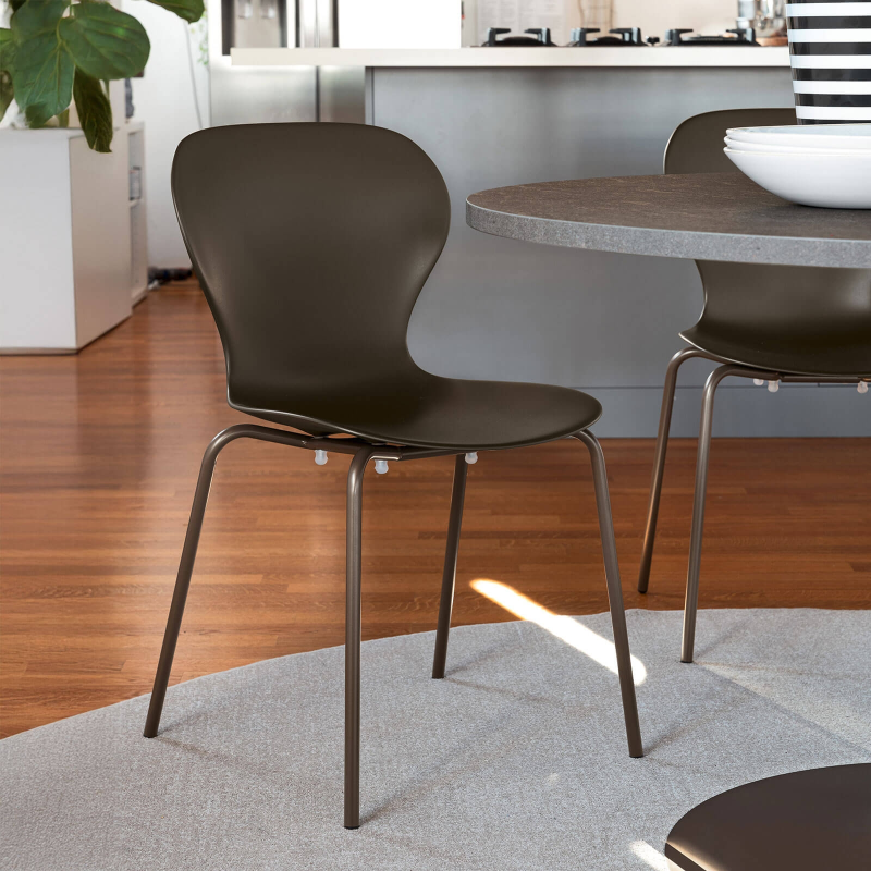 OPS ! Connubia© - Chaise italienne empilable en polypropylène avec pieds en métal