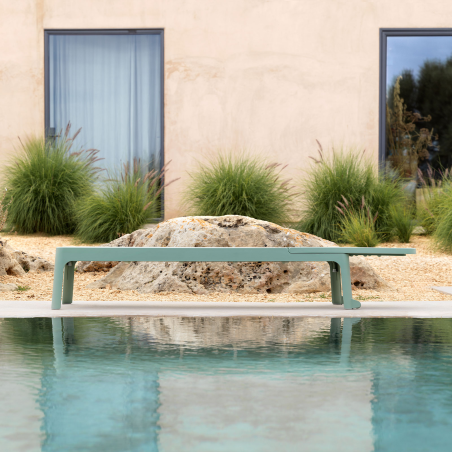 Plano - Chaise longue de jardin empilable