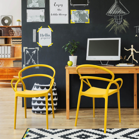 Mila - Fauteuil design empilable en polypropylène