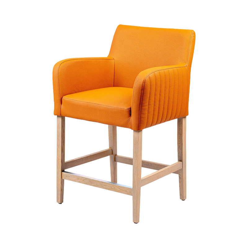 Moritz line - Tabouret snack avec accoudoirs et dos matelassé pieds en bois
