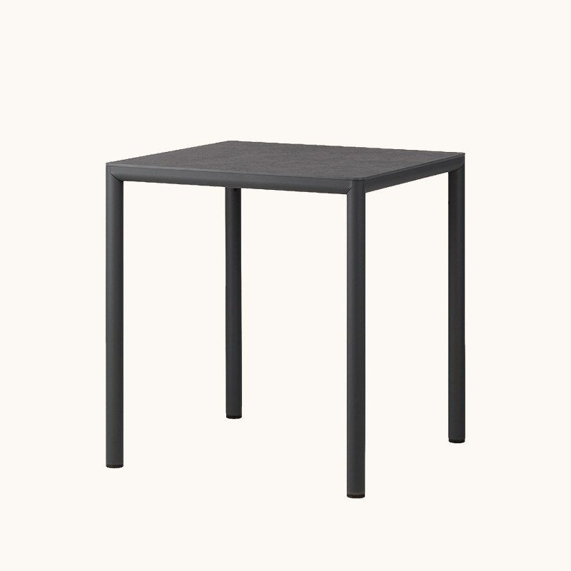 Piave - Table de jardin carrée en stratifié avec pieds en aluminium 