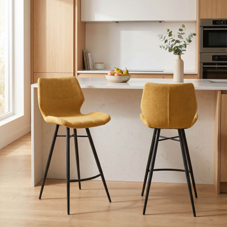 Impia - Tabouret design coque matelassée en tissu et pieds en métal noir