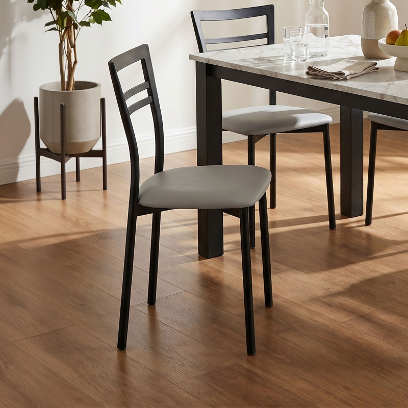 Go 1419 - Chaise de cuisine rembourrée en synthétique et métal