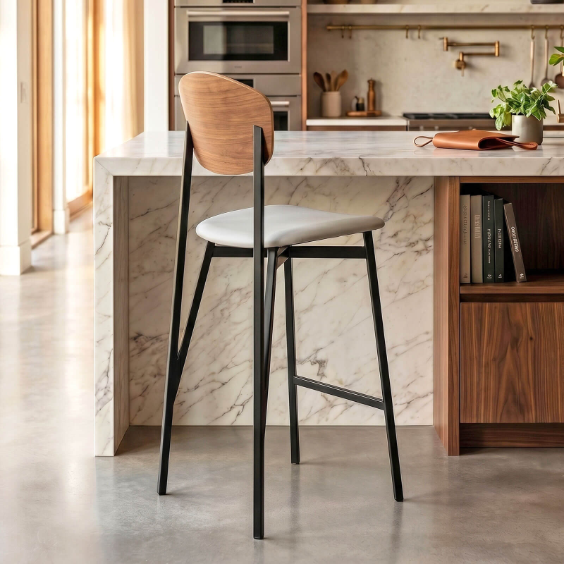 Artémis Carrier® - Tabouret snack design français assise en simili dossier bois et pieds en métal