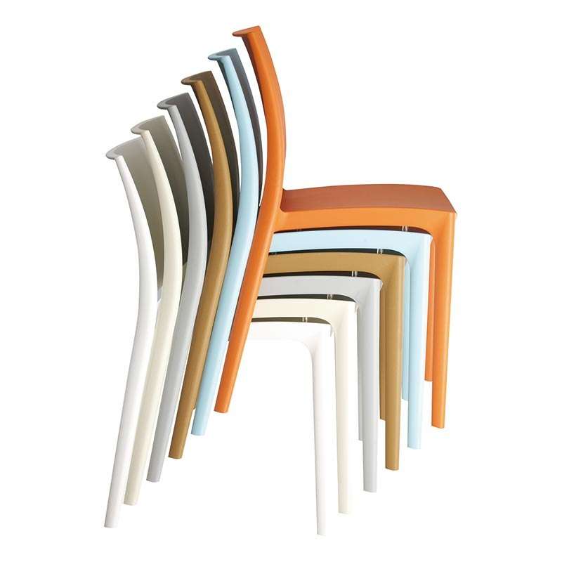 Chaise en plastique polypropylène  Maya  4pieds.com