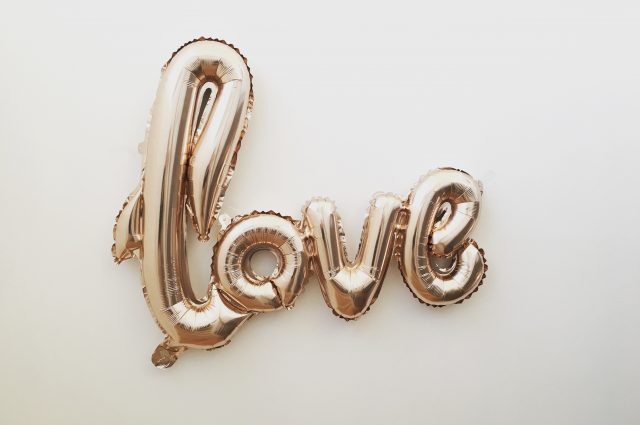 La chaise : une idée cadeau originale pour la Saint-Valentin
