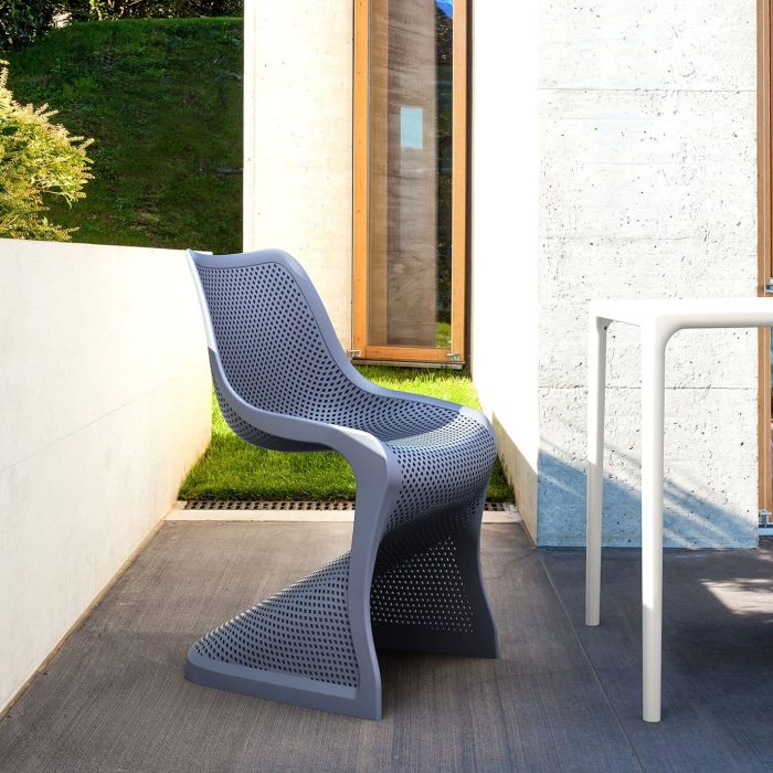 Chaise design en polypropylène pour une terrasse tendance