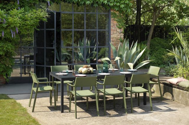 Top 5 des couleurs pour profiter du jardin lors du confinement