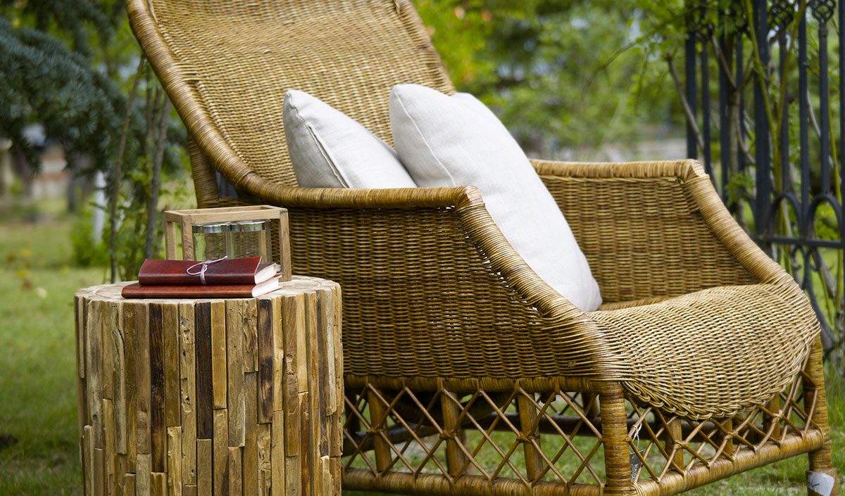 Mobilier de jardin en rotin : look naturel mais attention à bien l'entretenir