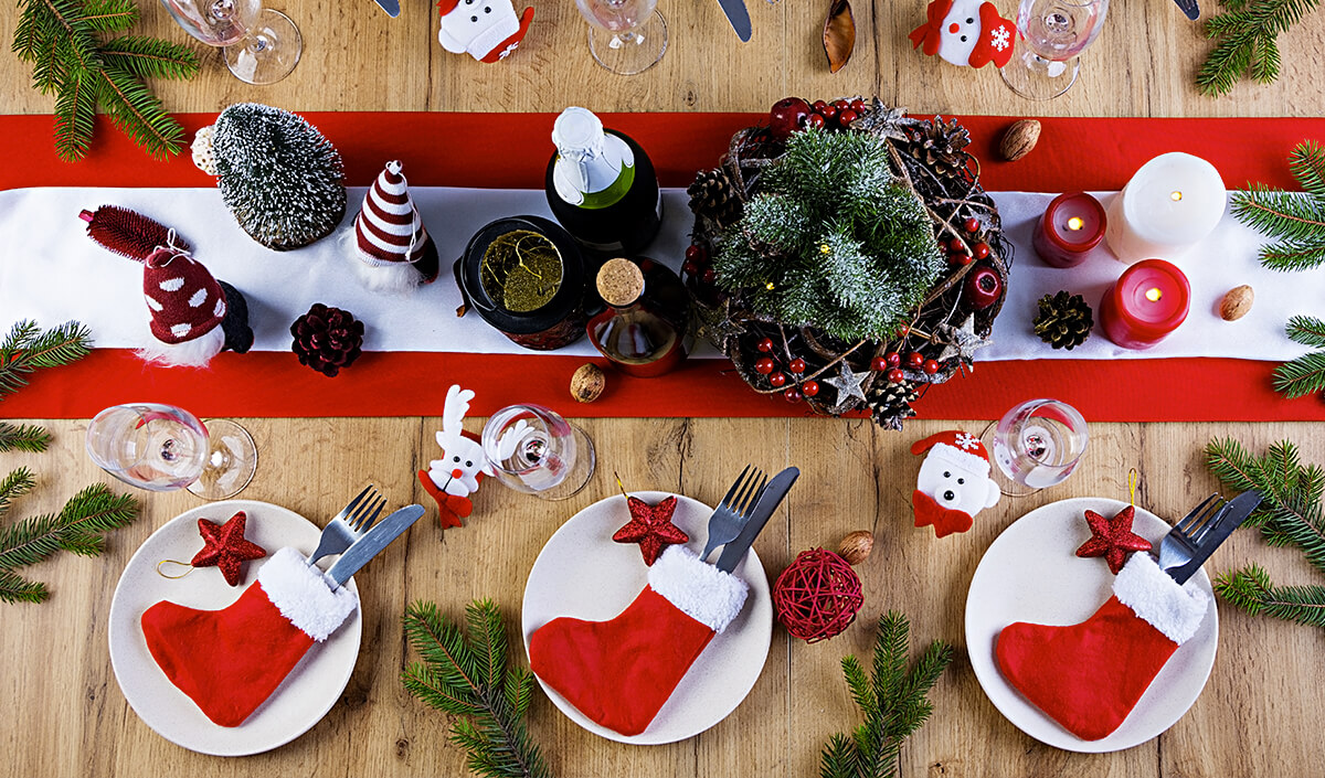 Table de Noël avec plateau en bois brut 