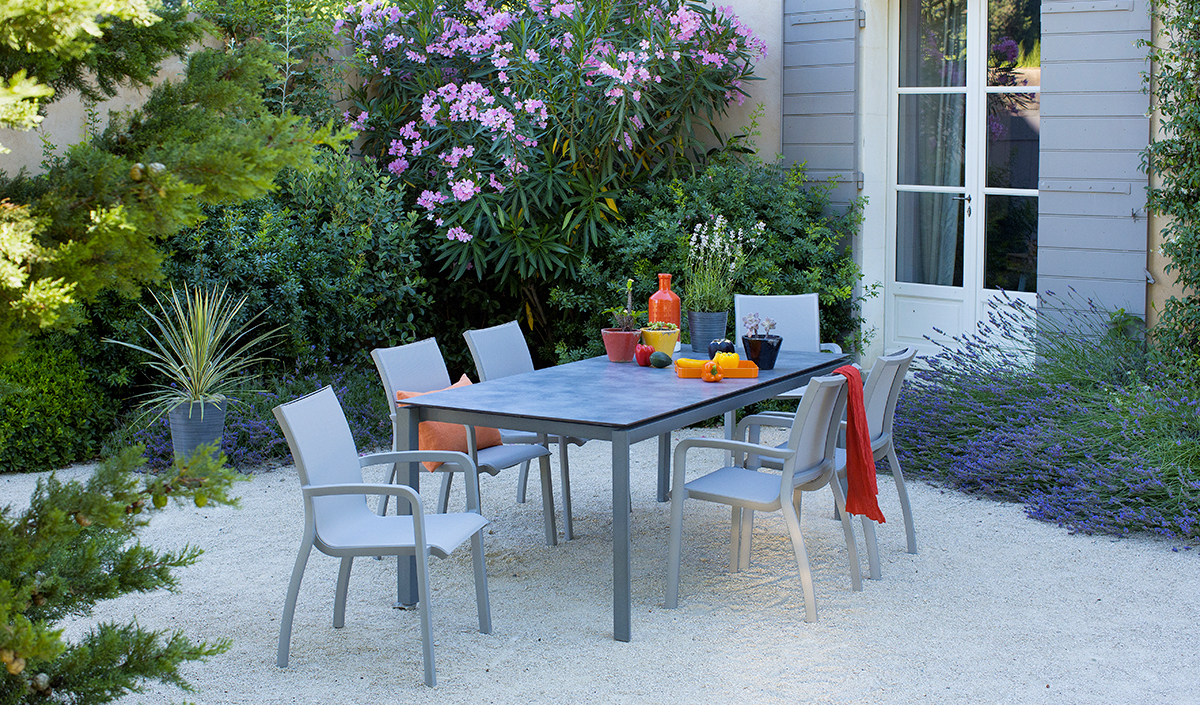 salon de jardin en textilène moderne