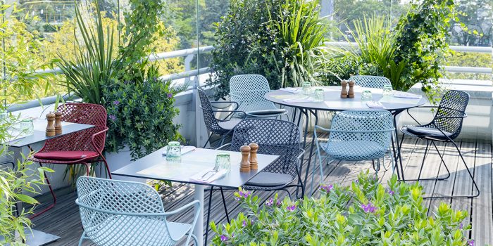 Table d'extérieur moderne  Table et chaises de jardin, Table