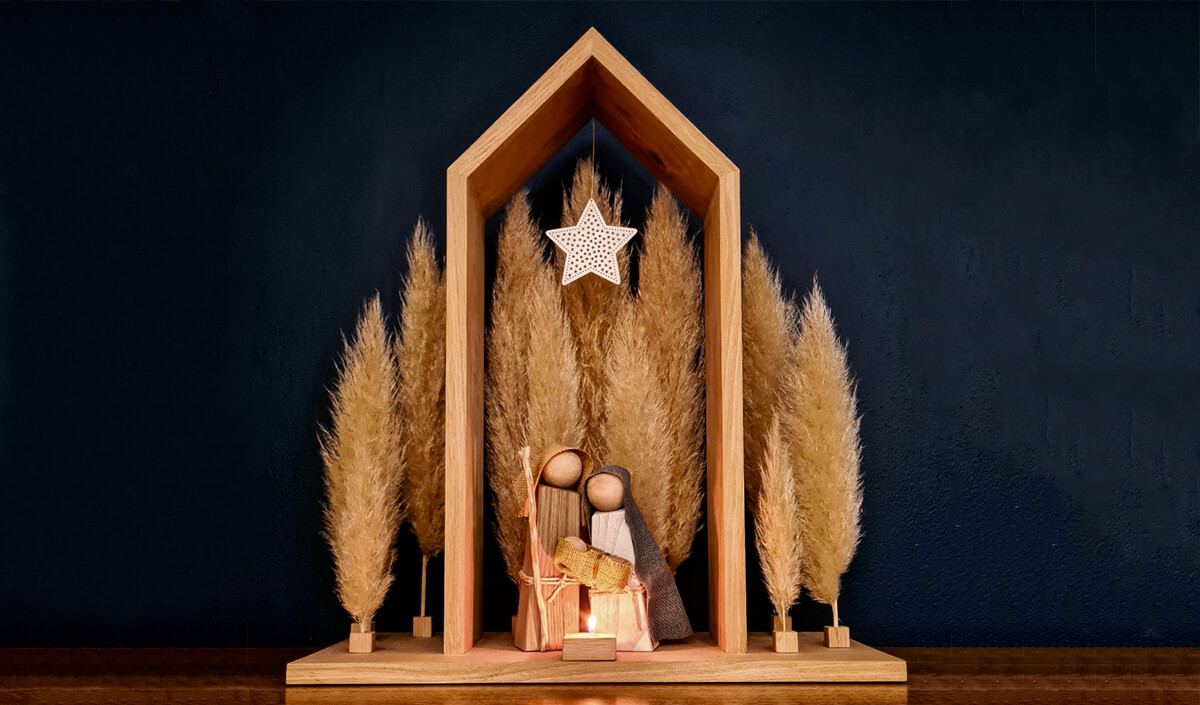 Crèche de Noël naturelle en bois 