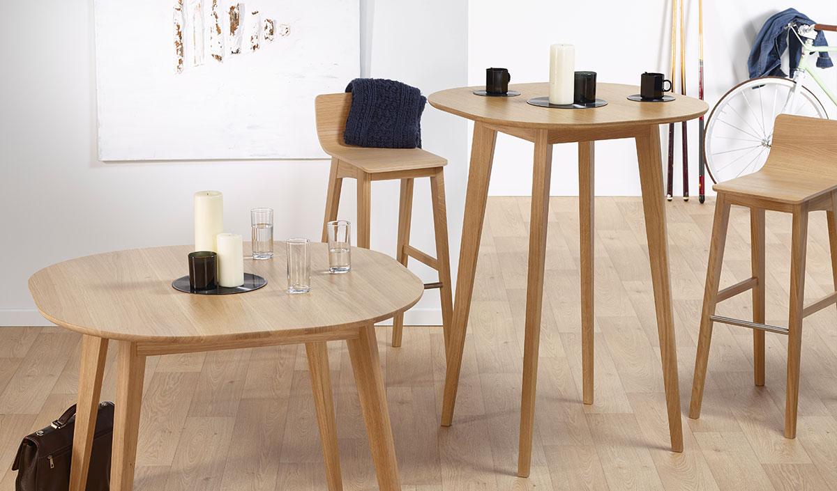 Table en bois pour cuisine scandinave