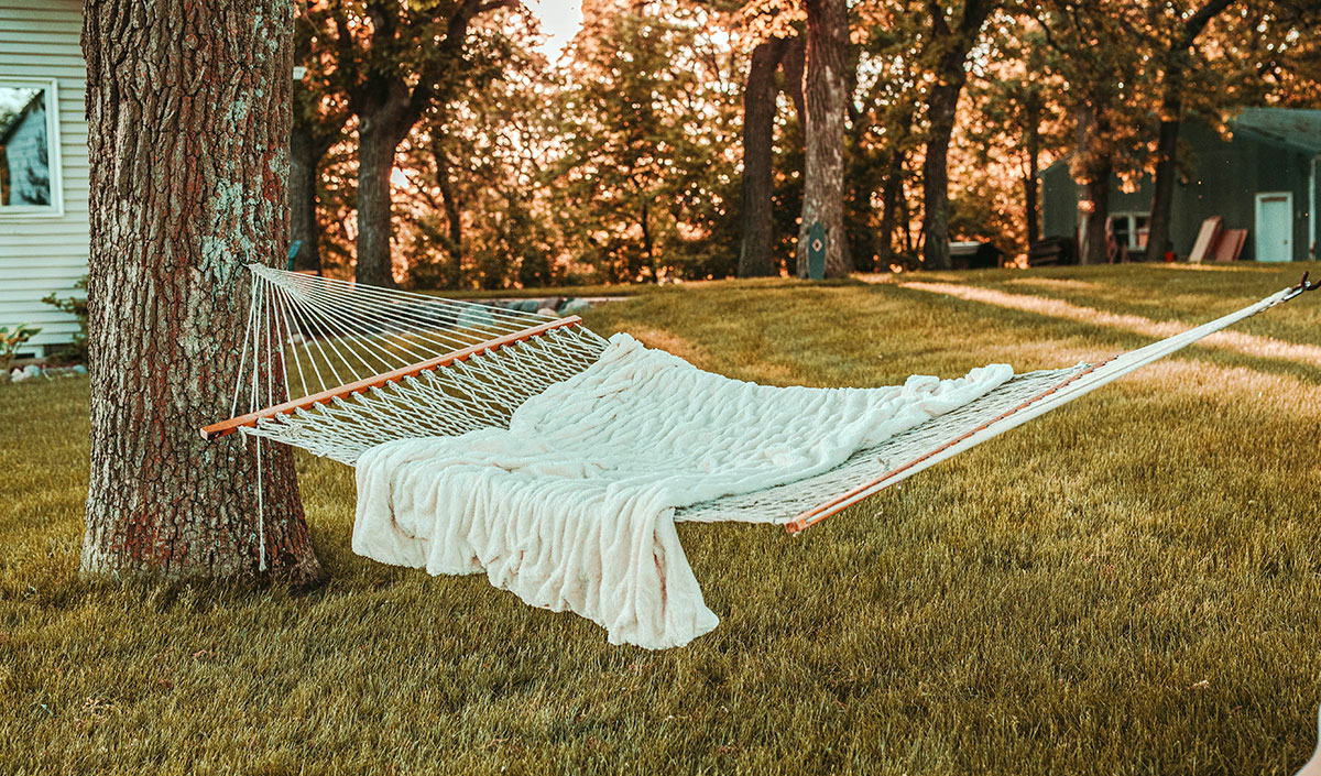 Le hamac, la touche détente de votre jardin