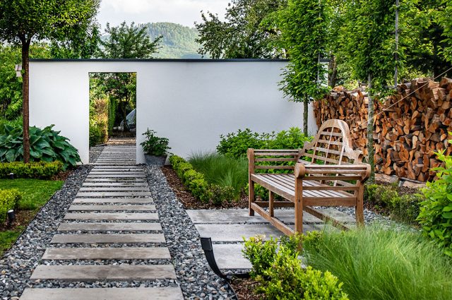 Comment aménager un jardin en longueur ?