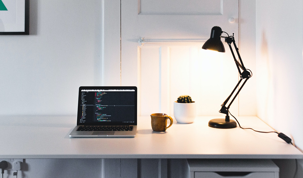 Agencer le bureau dans la chambre