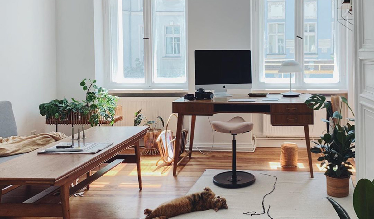 Tabouret de bureau sans dossier pour petits espaces