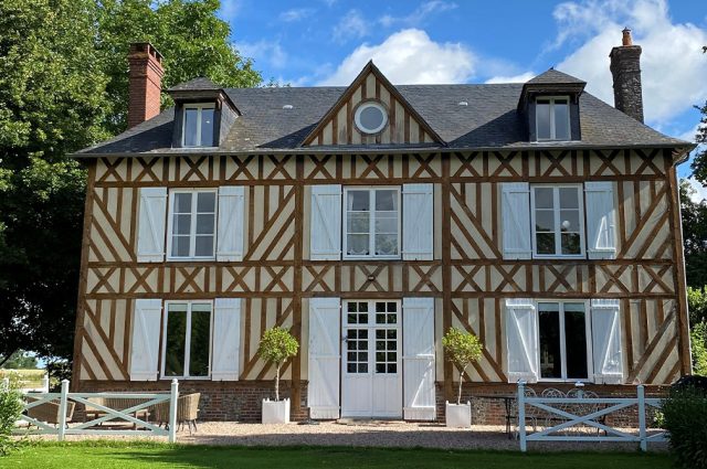 Maison normande : visite déco d’une maison à colombages