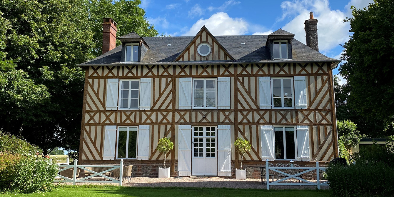 Maison normande : visite déco d’une maison à colombages