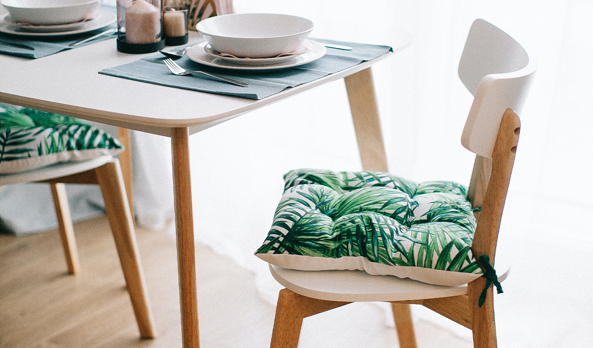 Coussin de chaise en tissu rembourré