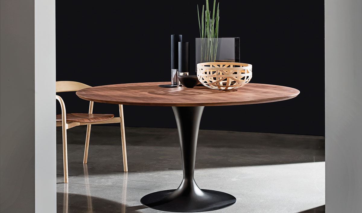 Pied de table Tulipe : on aime son look design