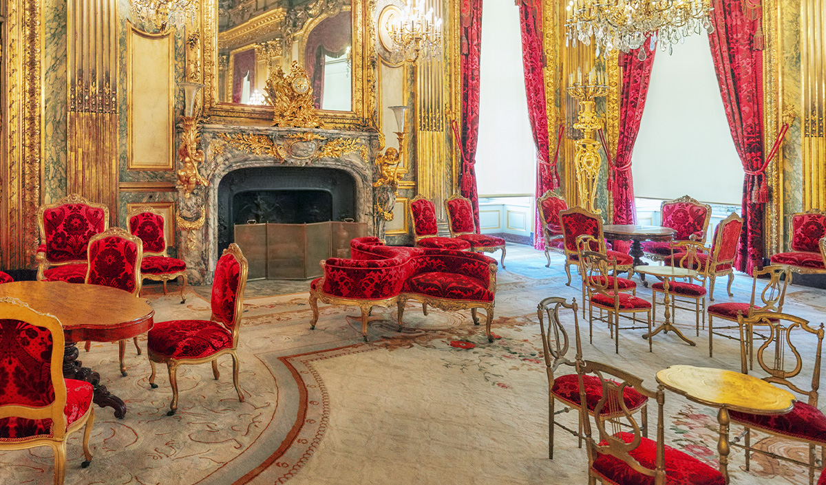 Mobilier de style second empire ou Napoléon III