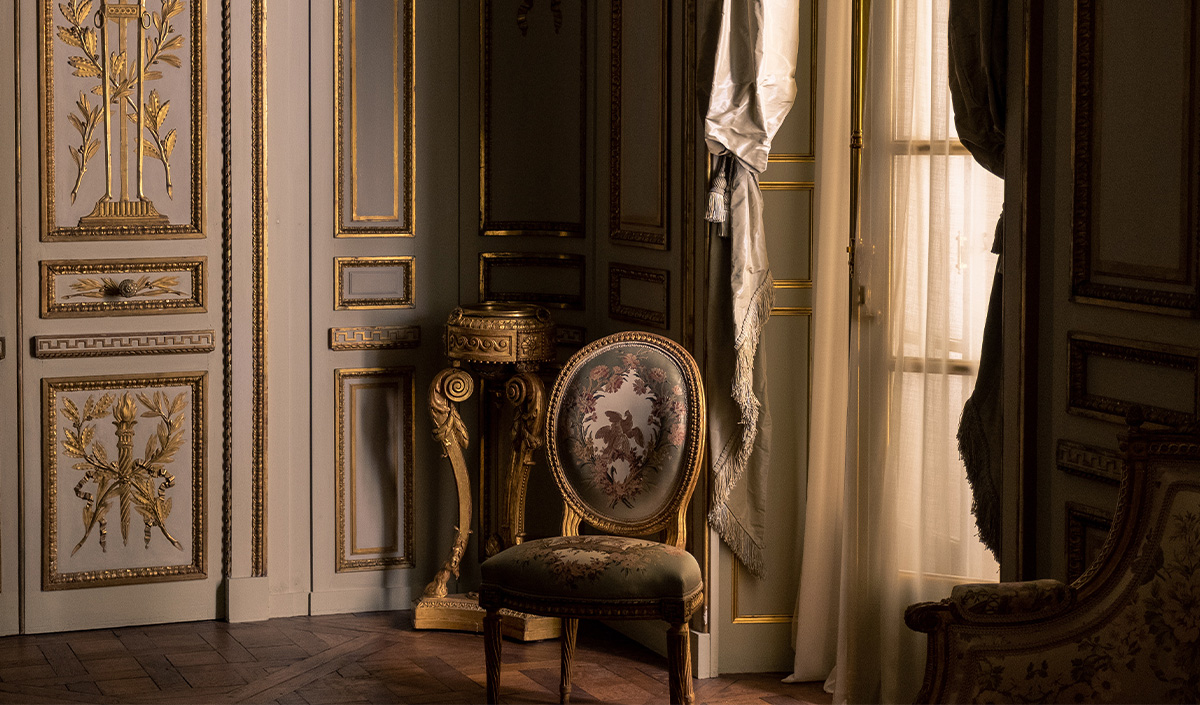 Chaise médaillon française Louis XVI